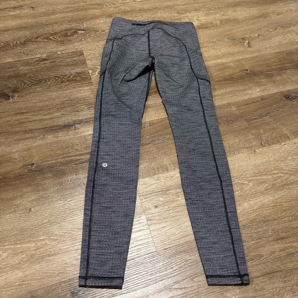 Lululemon Speed Up Tight 28" *Full-On Luxtreme - Picture 7 of 11